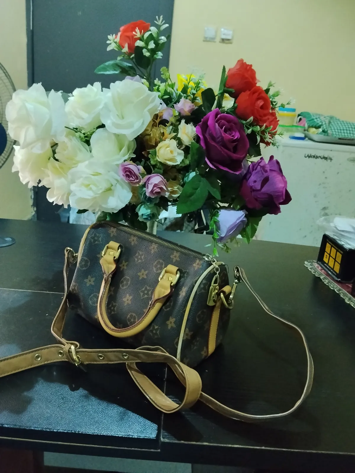 A Luis Vinton nano speedy bag replica - Image 3