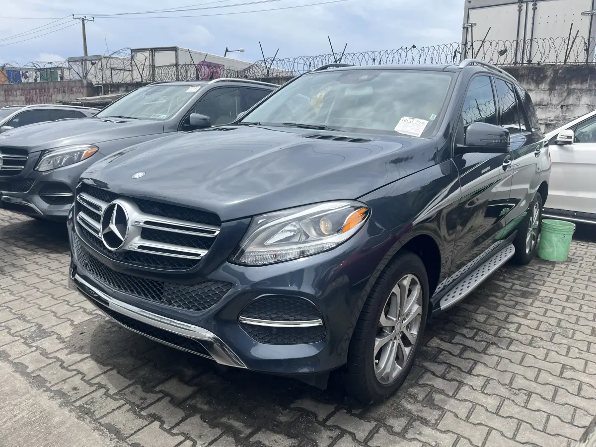 Foreign Used 2017 Mercedes Benz Gle350 - Image 2