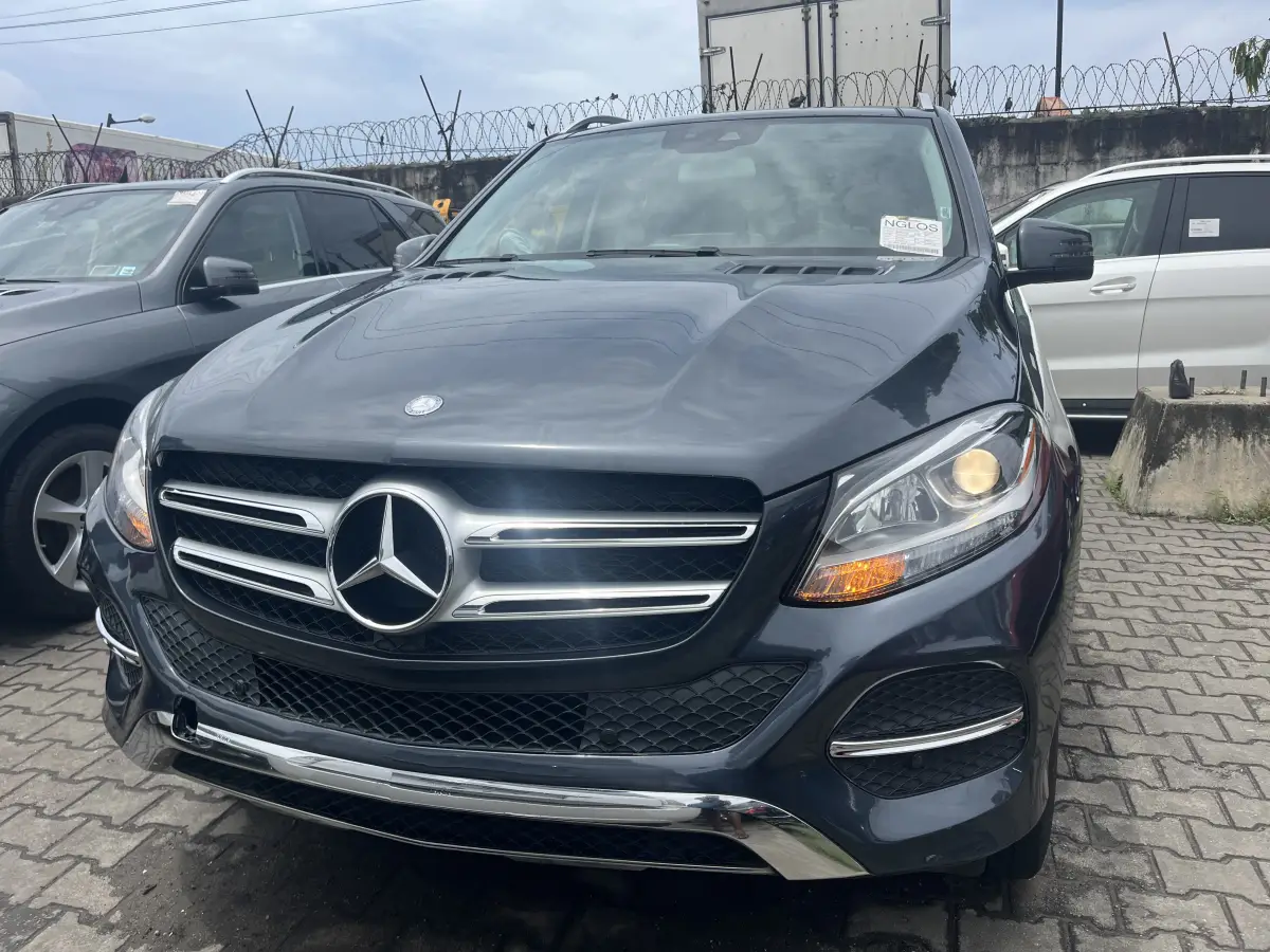 Foreign Used 2017 Mercedes Benz Gle350 - Image 3