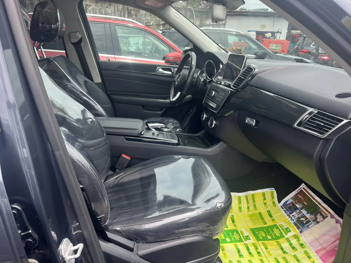 Foreign Used 2017 Mercedes Benz Gle350 - Image 4
