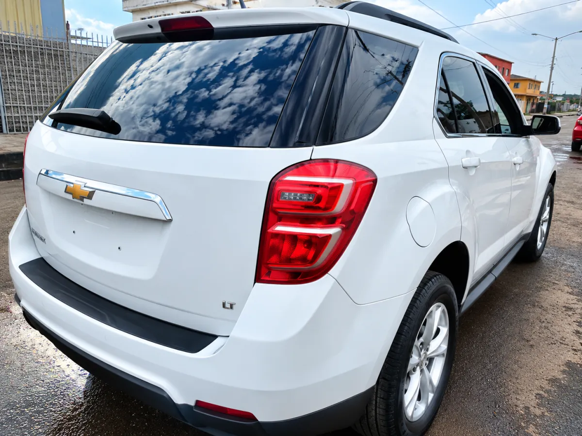 2017 Chevrolet Equinox LT 3. 6L V6 Foreign Used Accident Free - Image 5