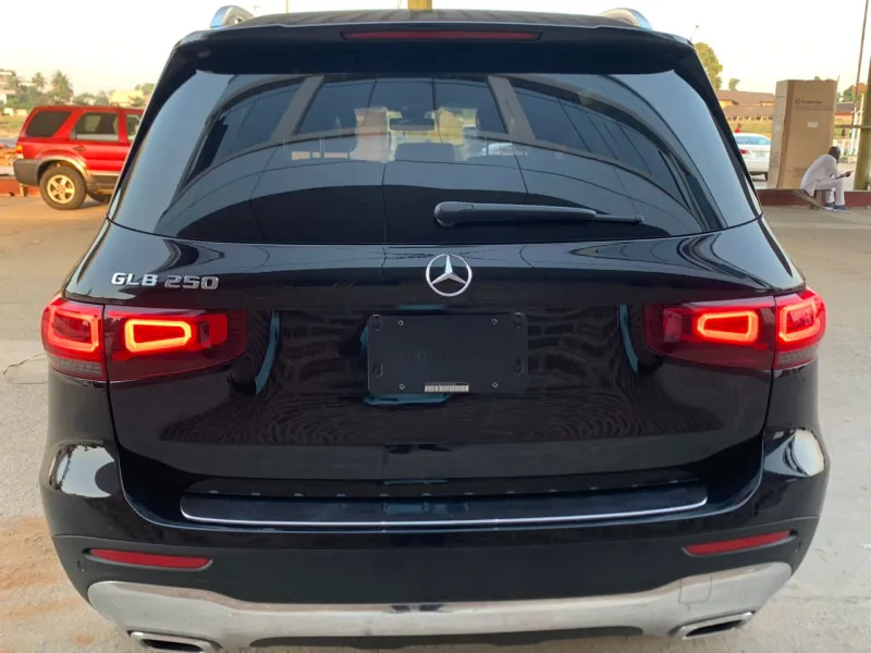 2020 BENZ GLB 250 For Sale