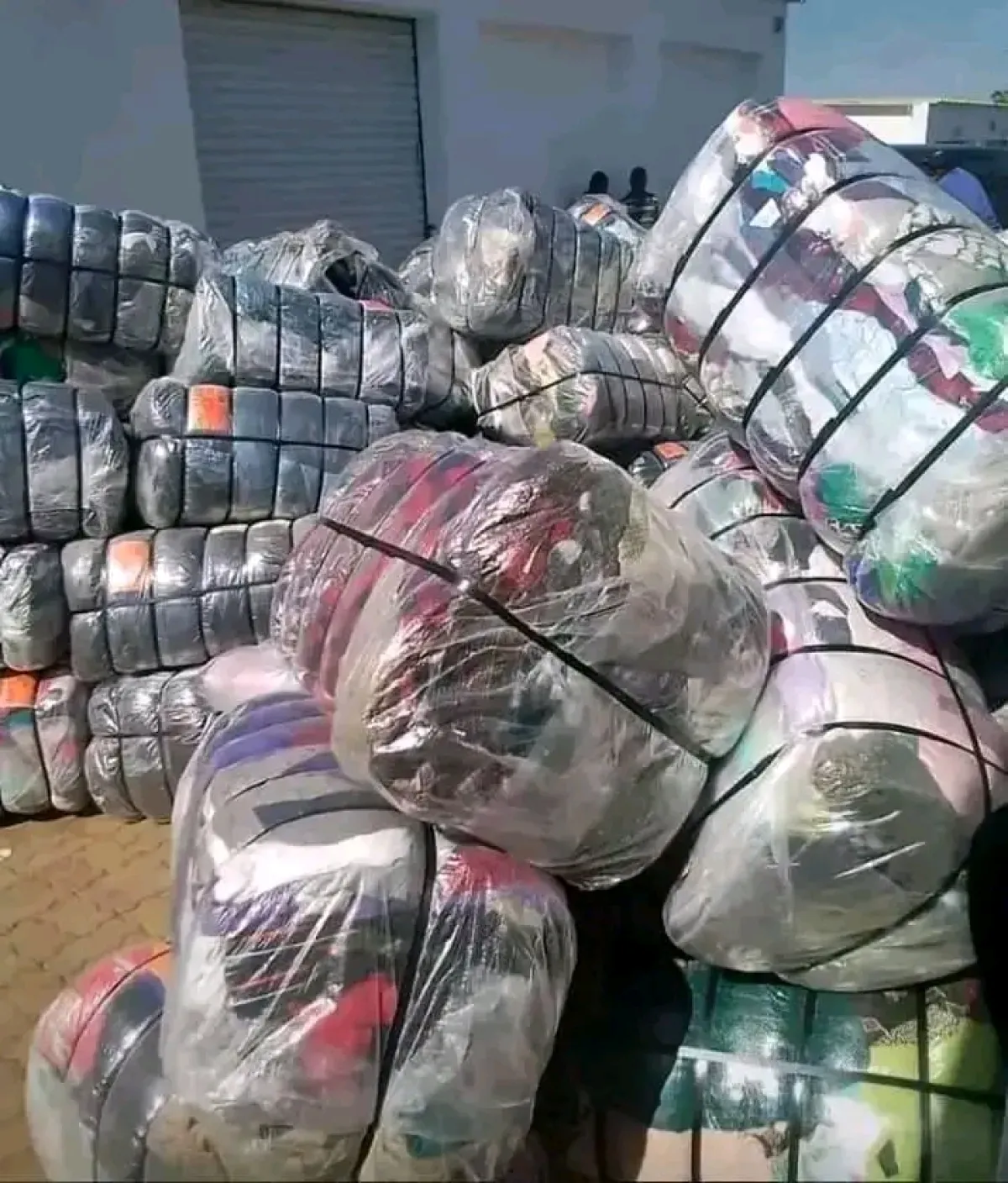 UK first grade bale - Image 6