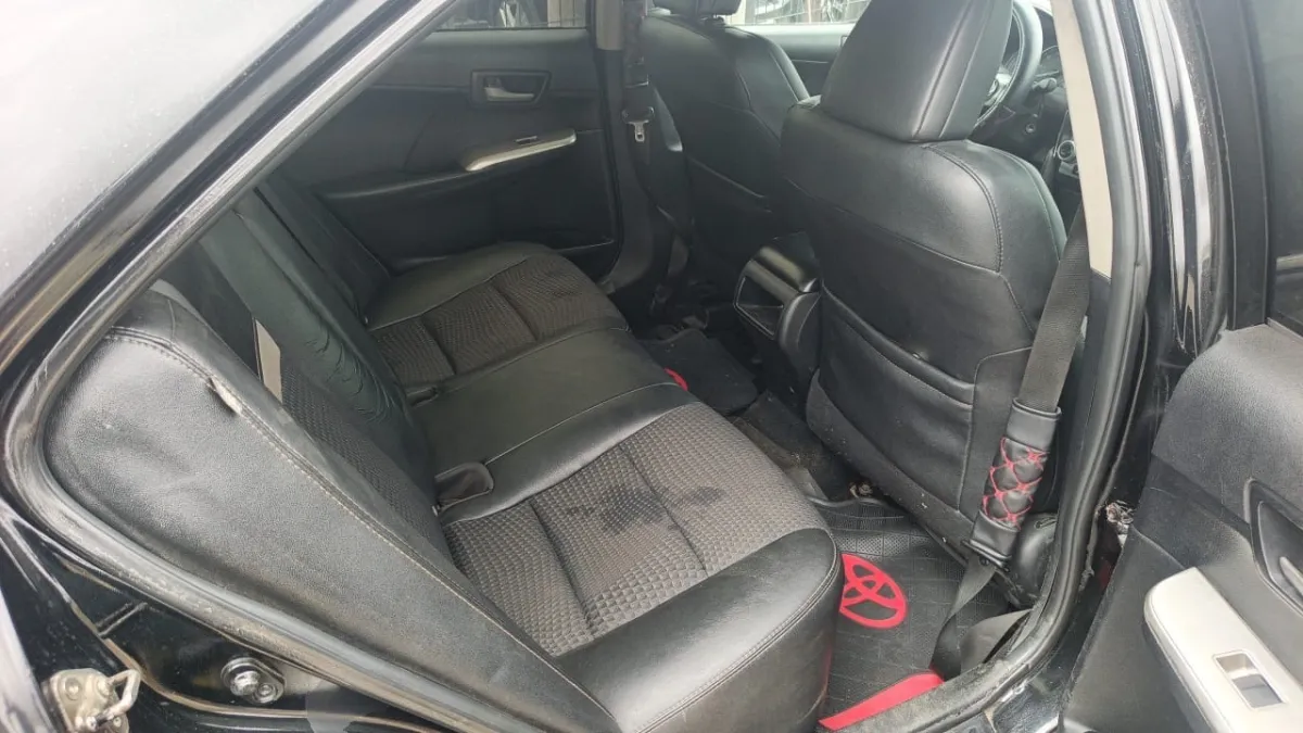 Clean Registered 2013 Toyota Camry SE - Image 4