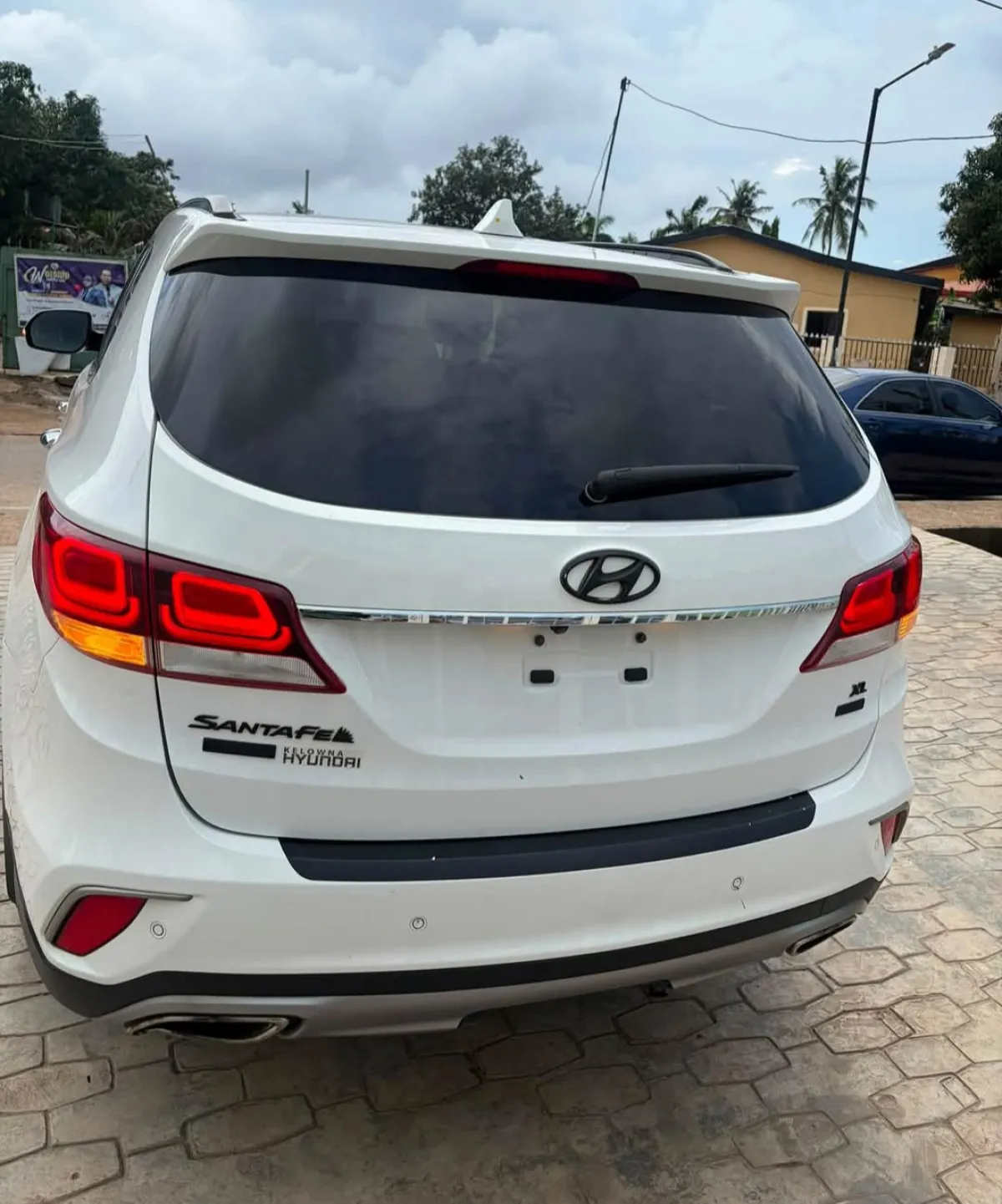 Direct tokunbo 2017 hyundai santafe - Image 6