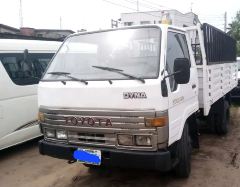 Super Clean Nigeria Used Toyota Dyna Truck