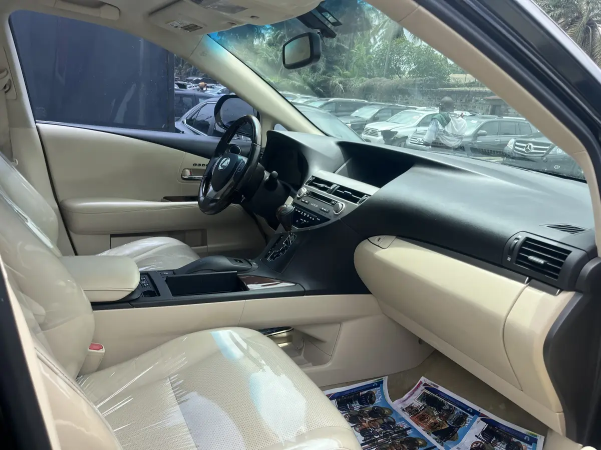 Foreign Used 2013 lexus Rx350 - Image 4