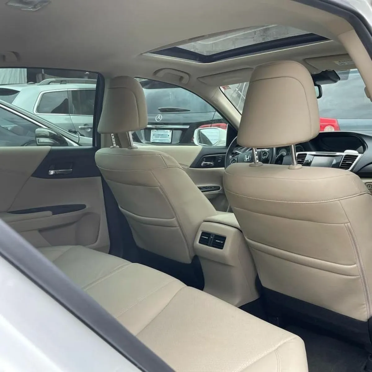 Honda Accord 2015 For Sale - Image 2