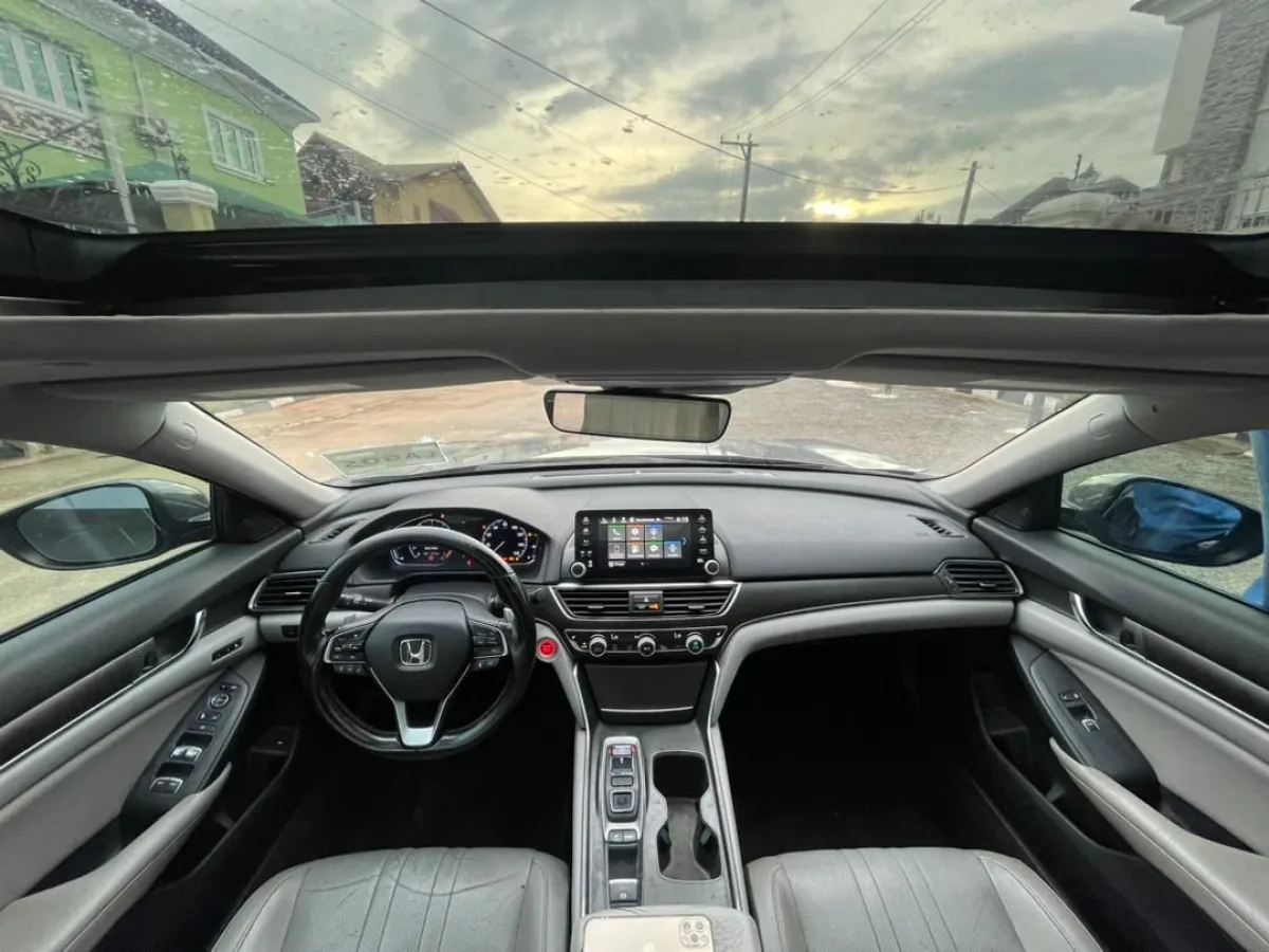 Foreign Used 2018 Honda Accord - Image 3