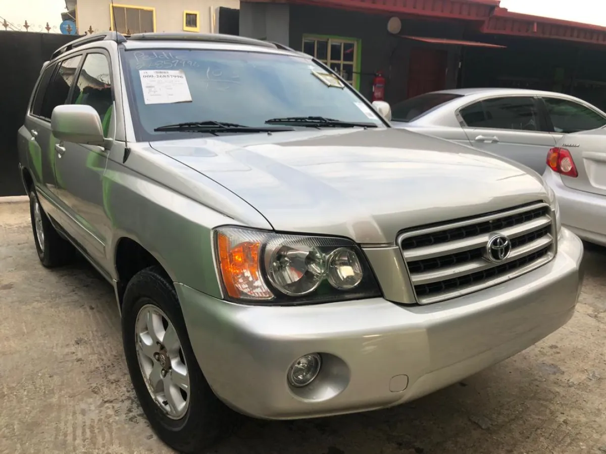 Toyota Highlander 2004 Model For Sale - Image 3