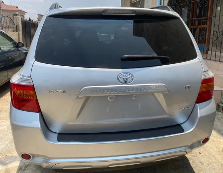 Super Clean Toyota Highlander 2008model Toks