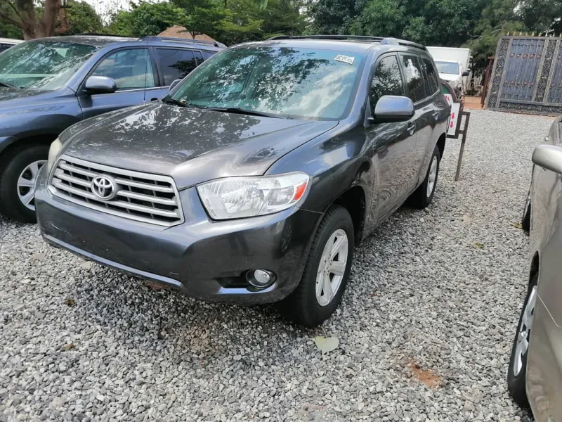 2009 Toyota Highlander With Original Duty