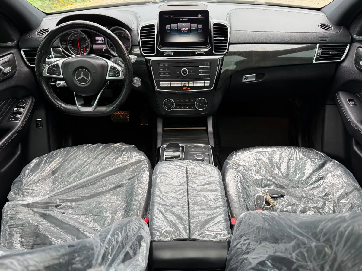 Foreign Used Mercedes Benz GLE43 2019 AMG Bi Turbo Full Option - Image 8