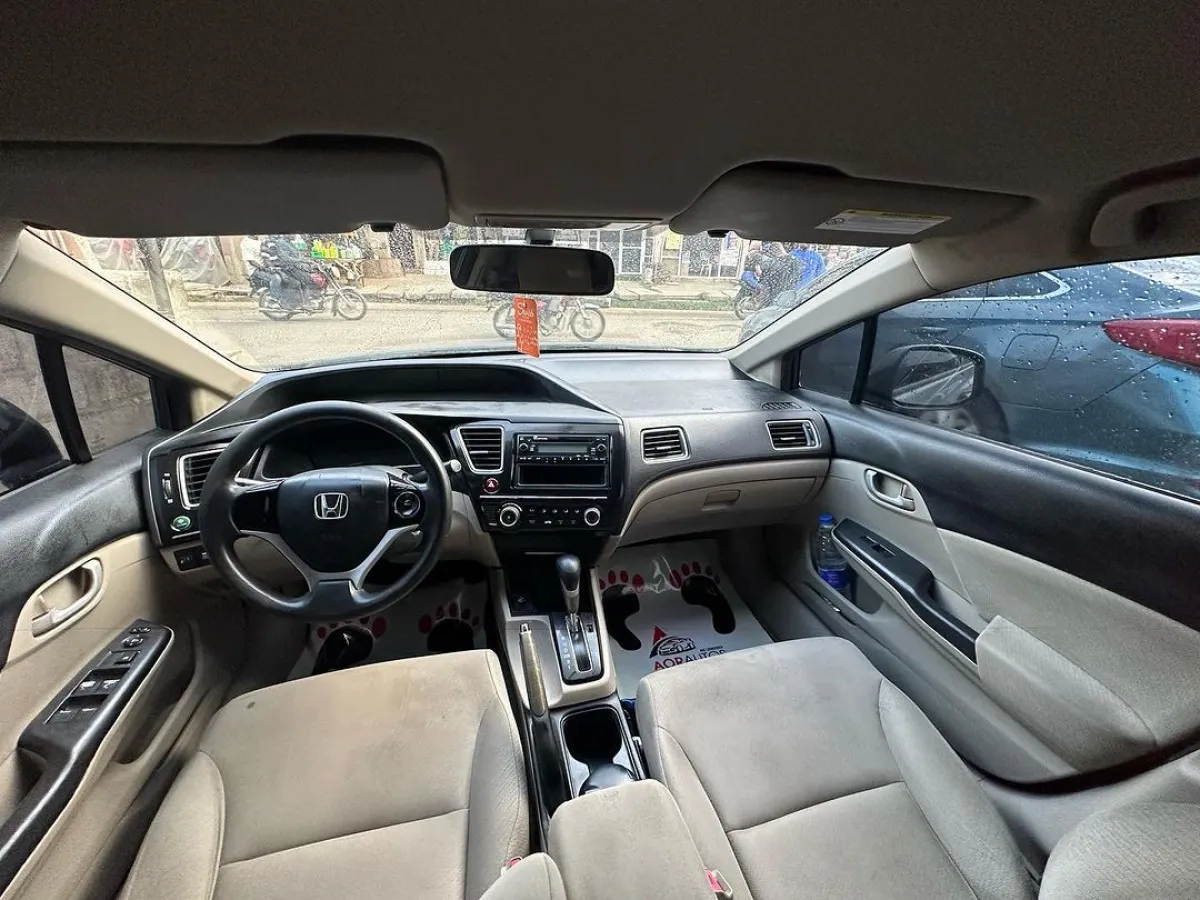 Used 2013 Honda Civic - Image 4