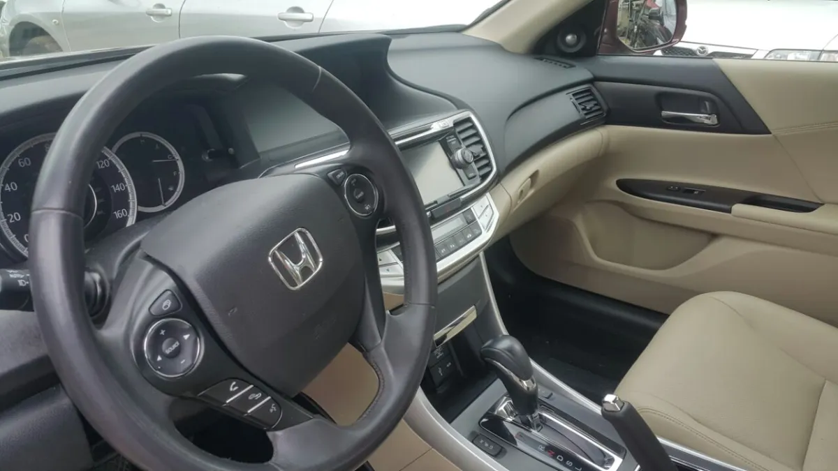 2013 Honda Accord - Image 3