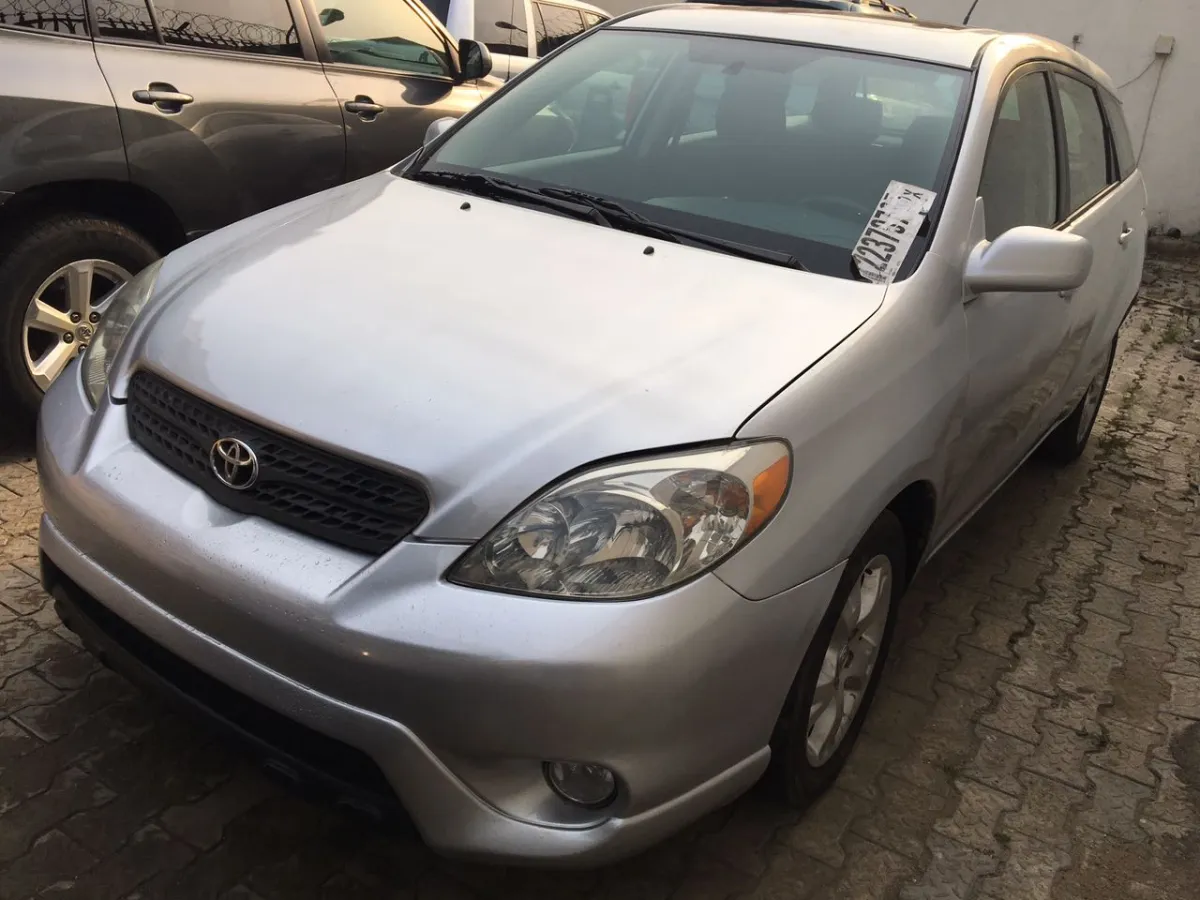 2005 Toyota Matrix - Autos - Image 2