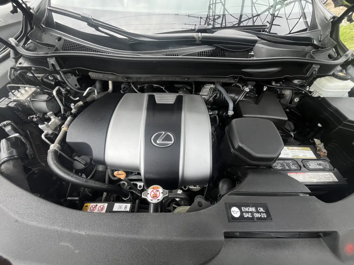 Foreign Used 2019 lexus Rx350 - Image 11