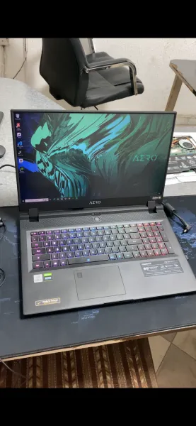 Gigabyte aero 17 kc gaming laptop
