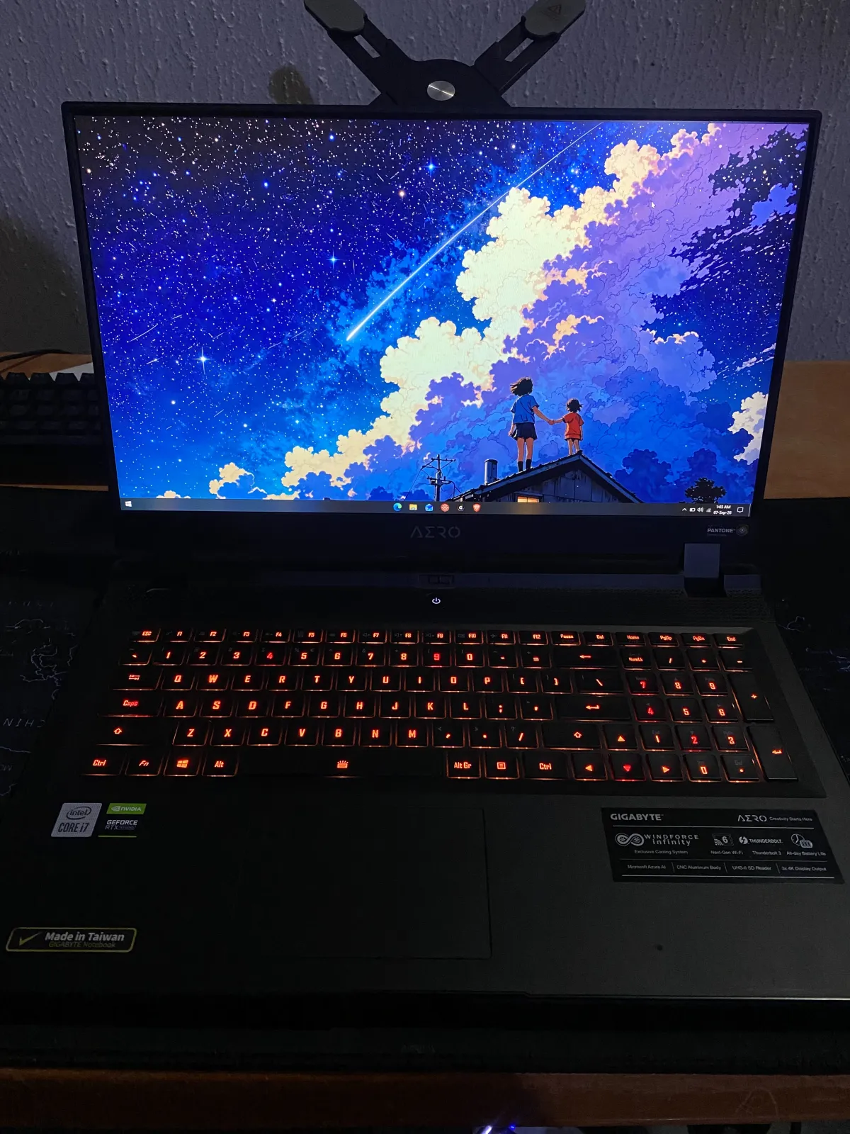 Gigabyte aero 17 kc gaming laptop - Image 5