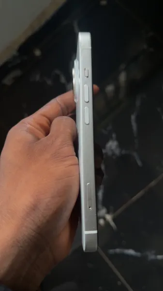 iPhone 14 256GB