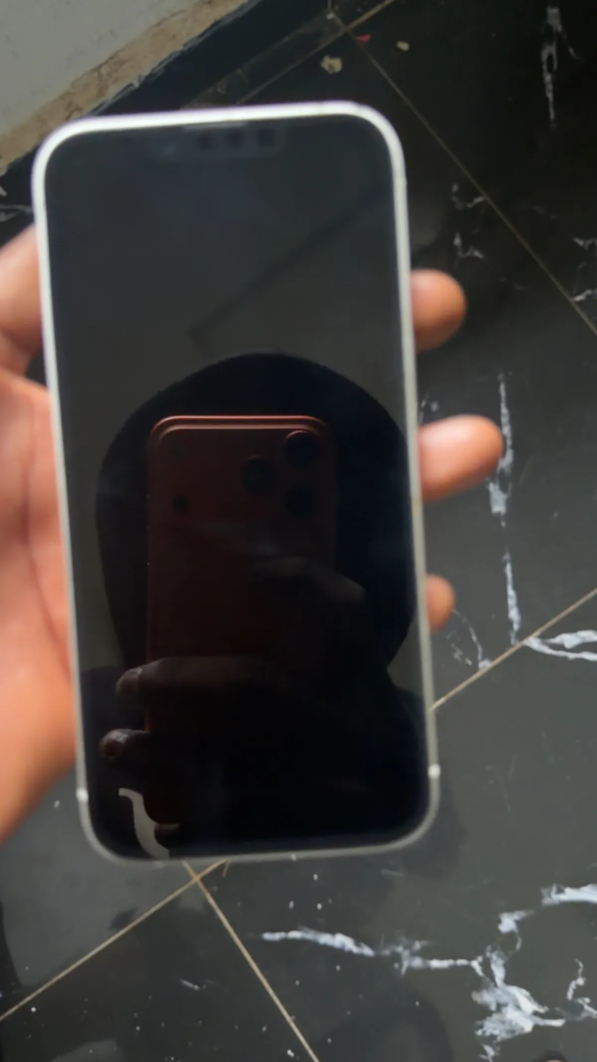 iPhone 14 256GB - Image 3