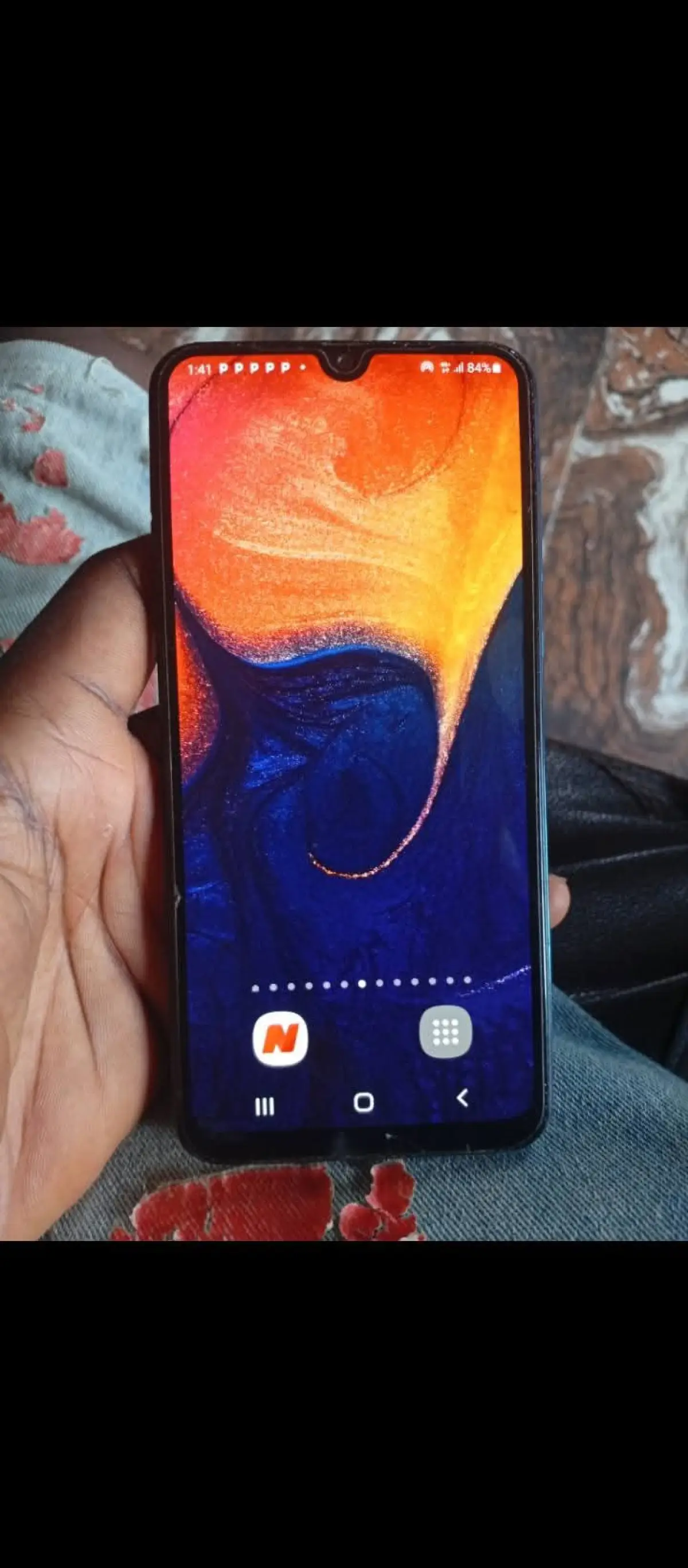 Selling Samsung Galaxy A50 in Ikotun Lagos - Image 1