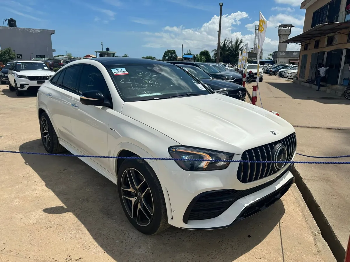 2020 Mercedes-Benz GLE53 - Image 2