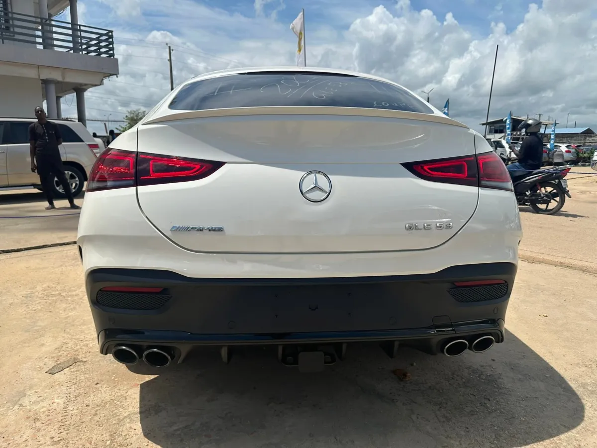 2020 Mercedes-Benz GLE53 - Image 4