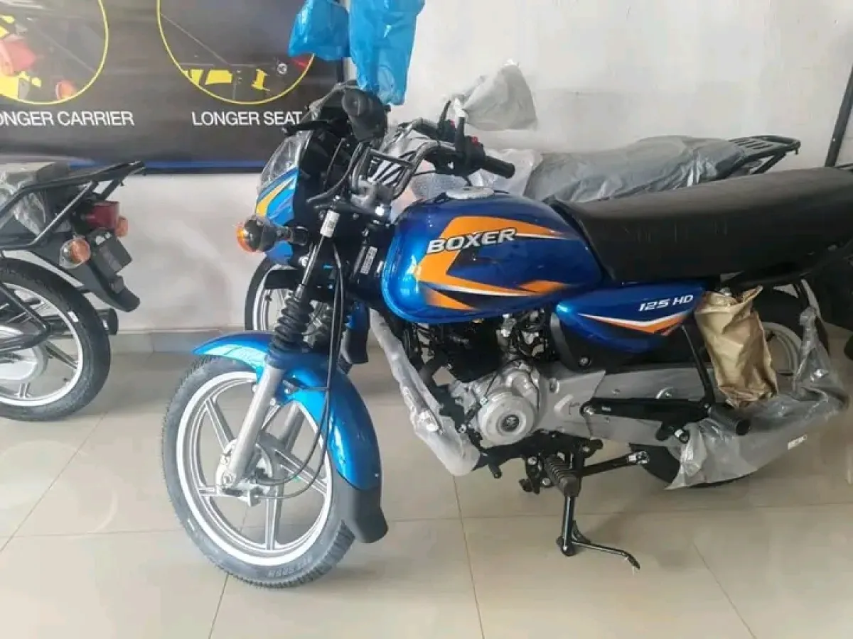 Bajaj Boxer 125 - Image 7