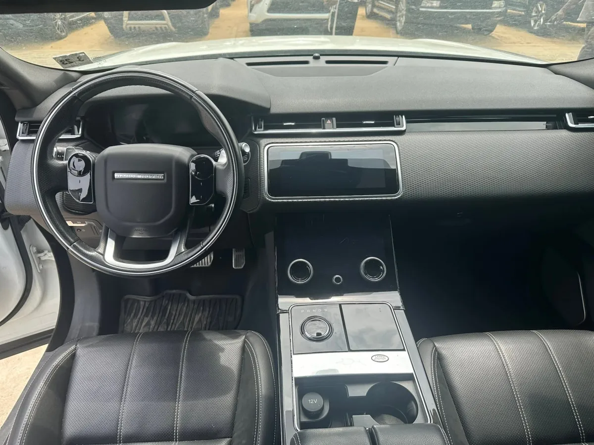 2017 Range Rover Velar P380 SE - Image 7