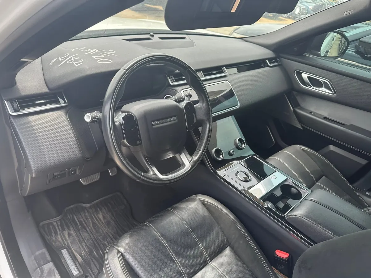 2017 Range Rover Velar P380 SE - Image 10