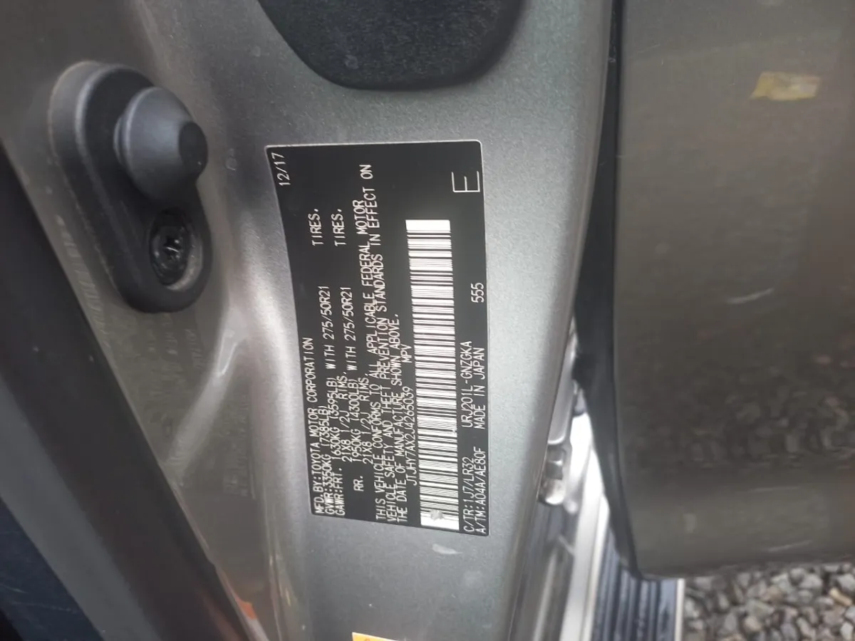 Briefly Used 2018 Lexus LX570 Premium High Specification - Image 7