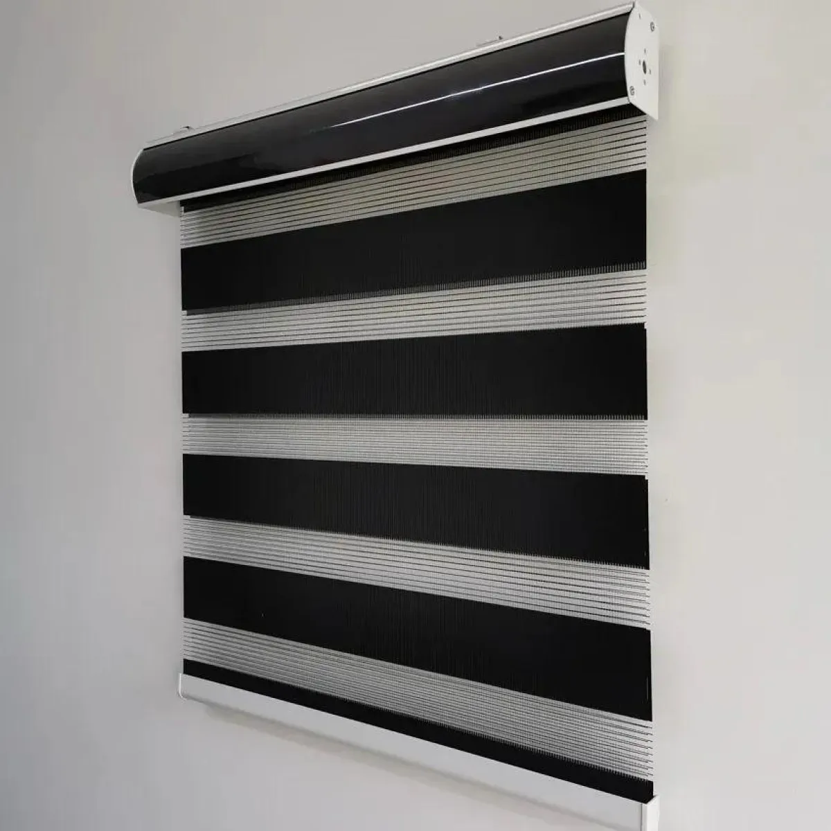 Window blinds - Image 4