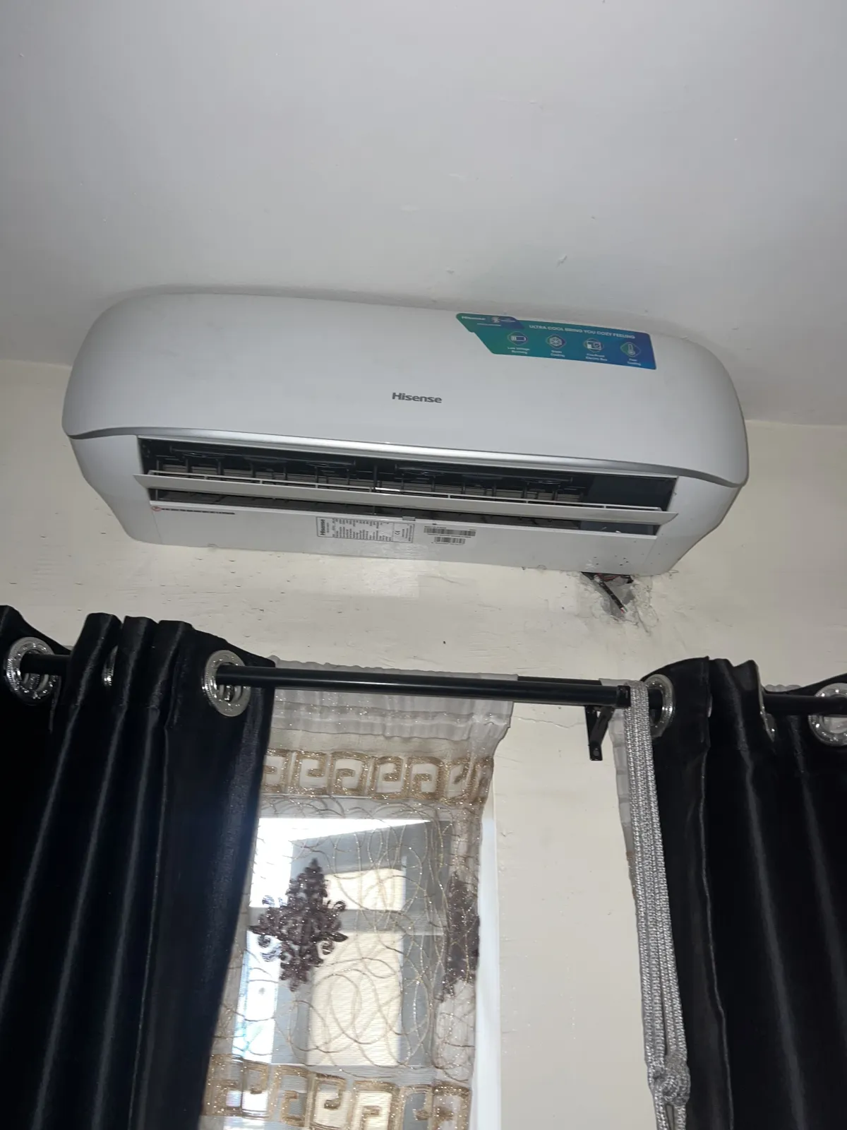 1. 5hp Hisense Ac - Image 1