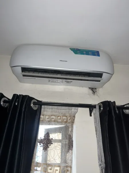 1. 5hp Hisense Ac