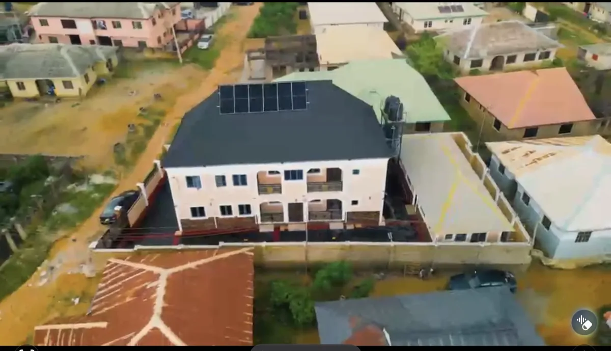 2 bedroom flat in Abeokuta - Image 3