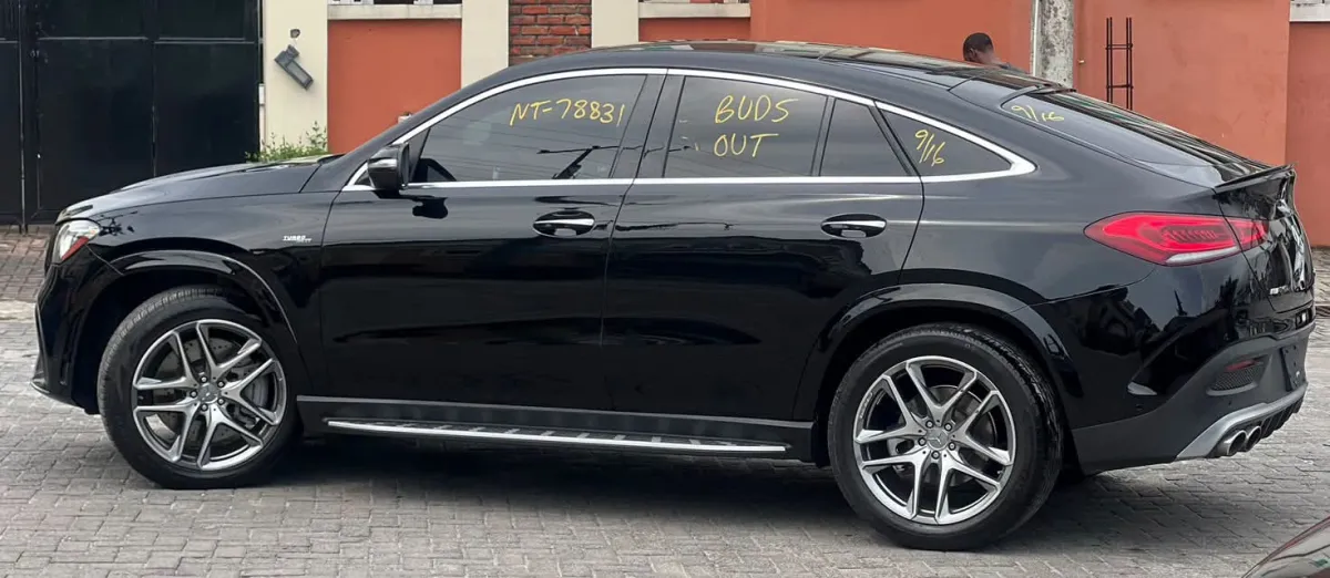 Direct tokunbo 2021 mercedes benz GLE53 amg - Image 6