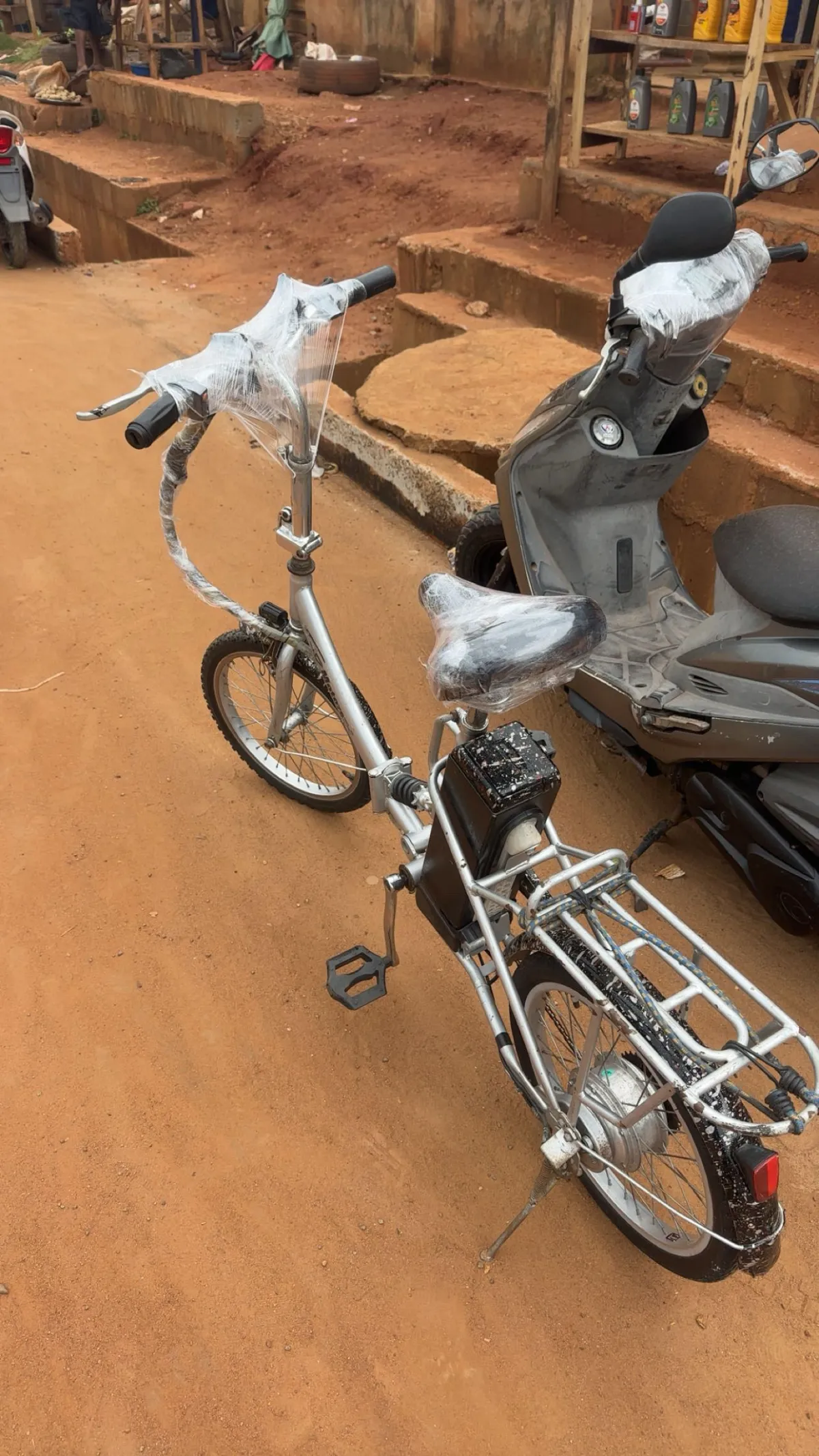 For Sale 36V Electric Bike (E-Bike) Excellent Condition - Image 4