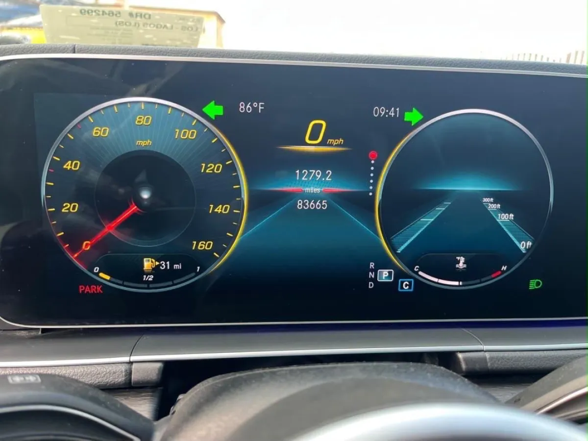 Wednesday Entry Foreign Used 2020 MB GLE350 High Specification - Image 2