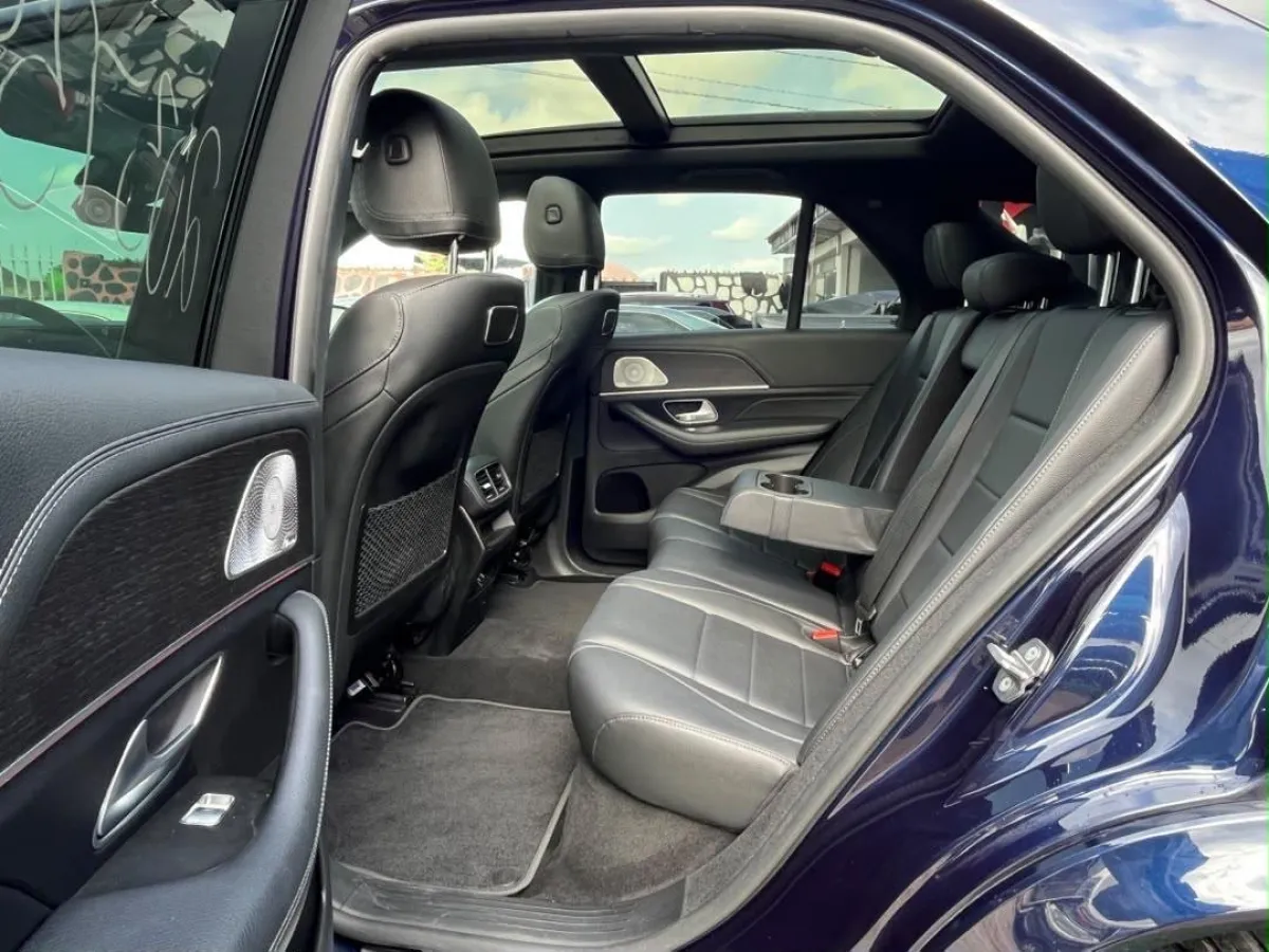 Wednesday Entry Foreign Used 2020 MB GLE350 High Specification - Image 5