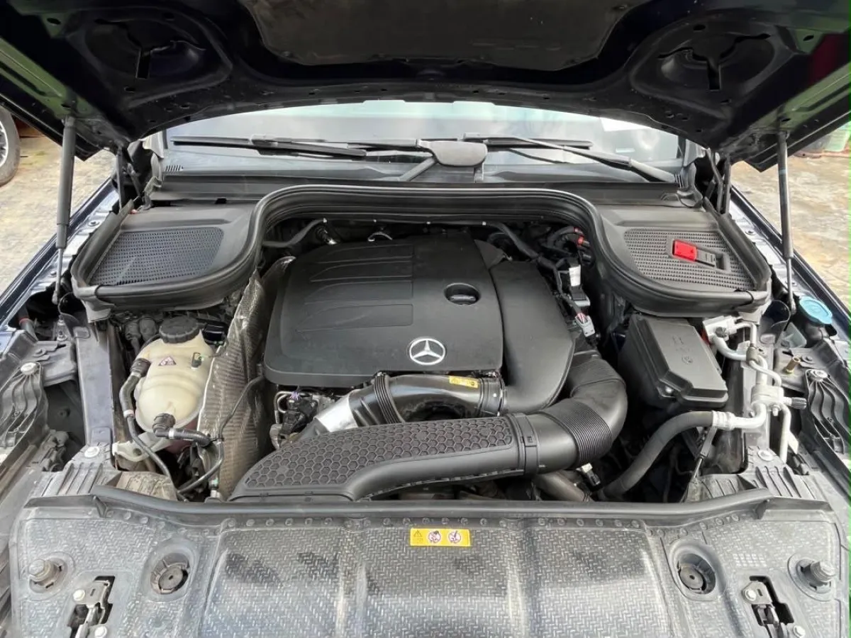 Wednesday Entry Foreign Used 2020 MB GLE350 High Specification - Image 8