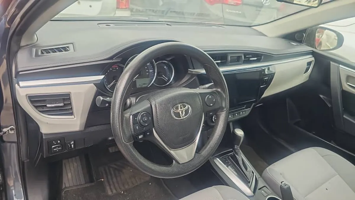 2014 Toyota corolla le-foreign used - Image 2