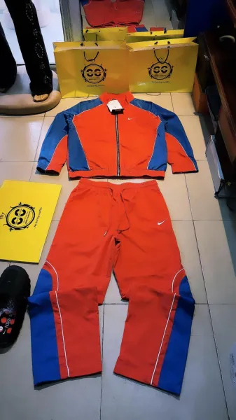 Unisex clothes
