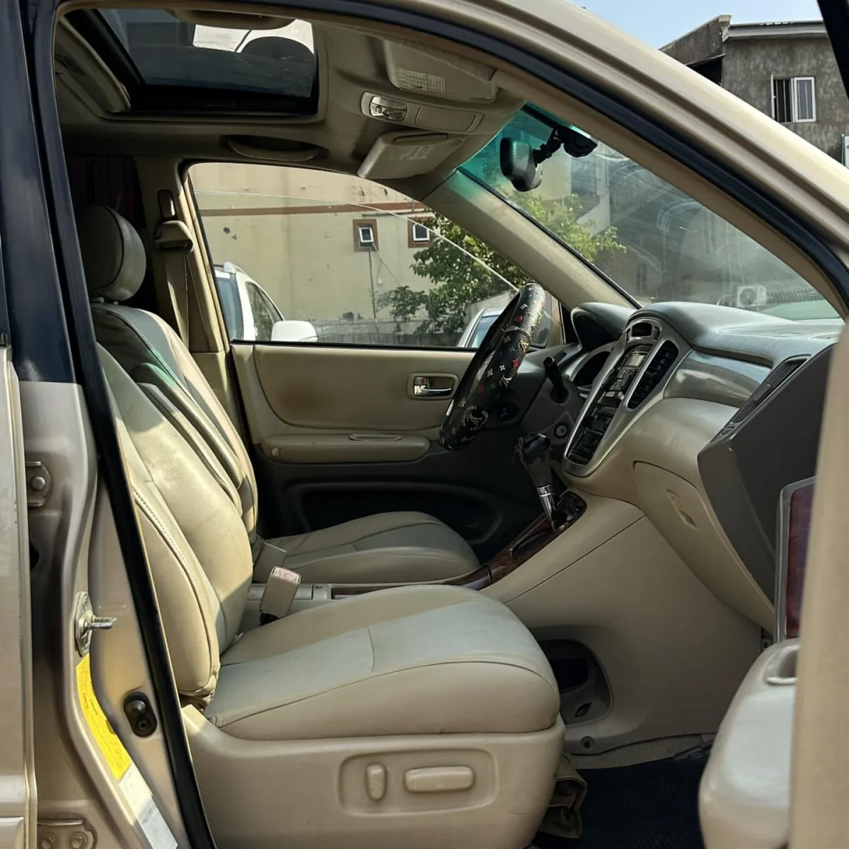 2004 Toyota Highlander Model - Image 7