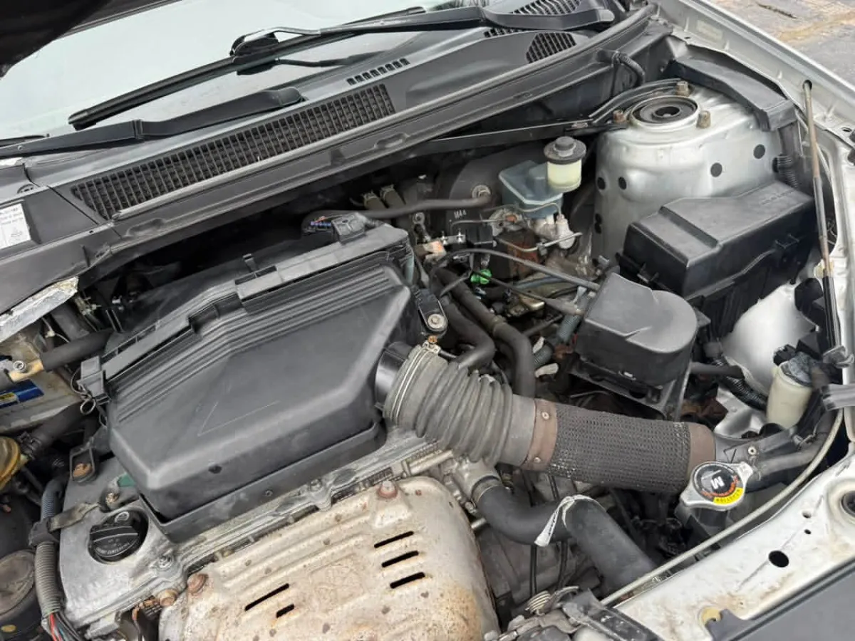 2003 Toyota Rav4 model - Image 7