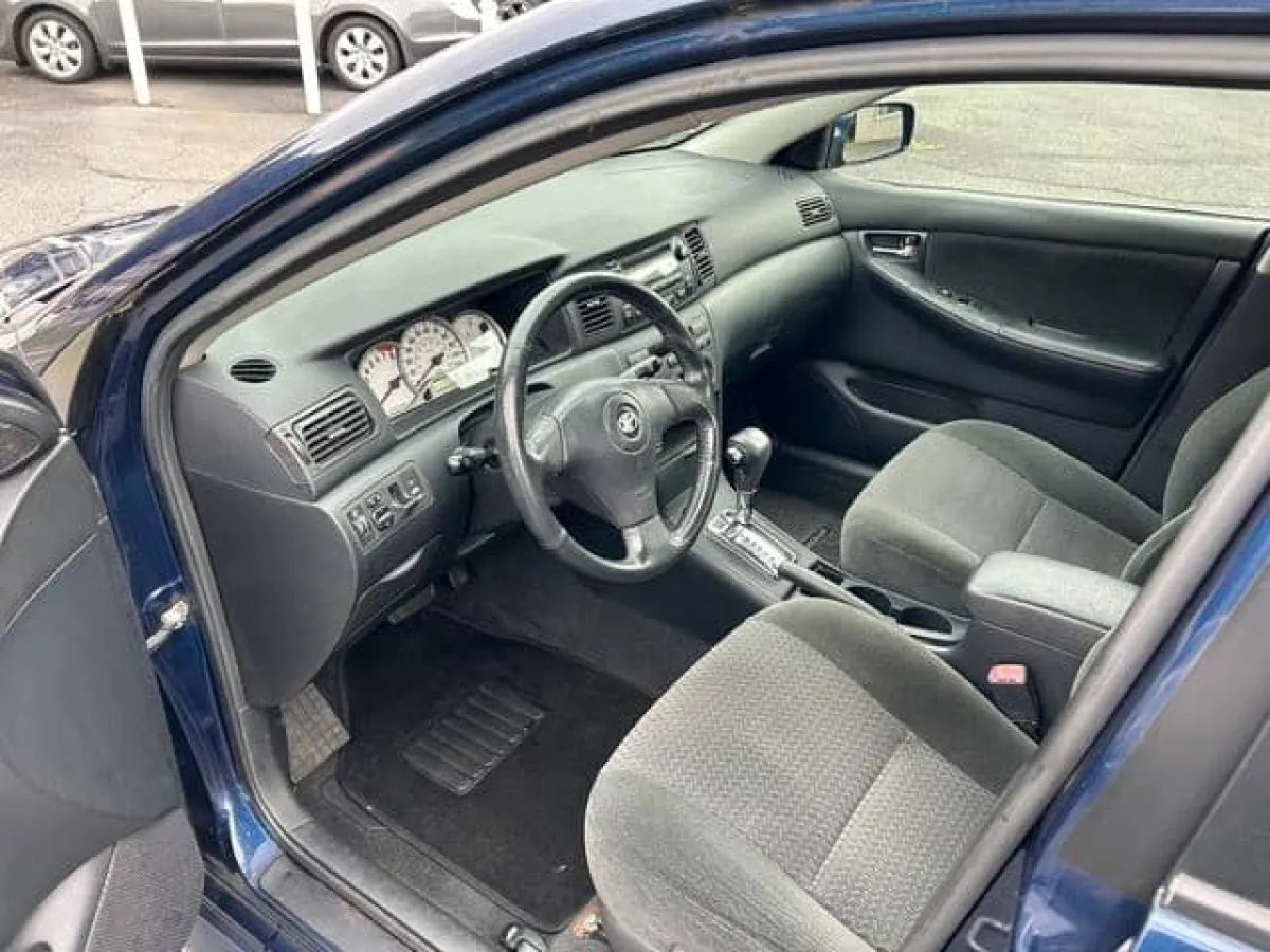 Toyota Corolla S 2005 - Image 8