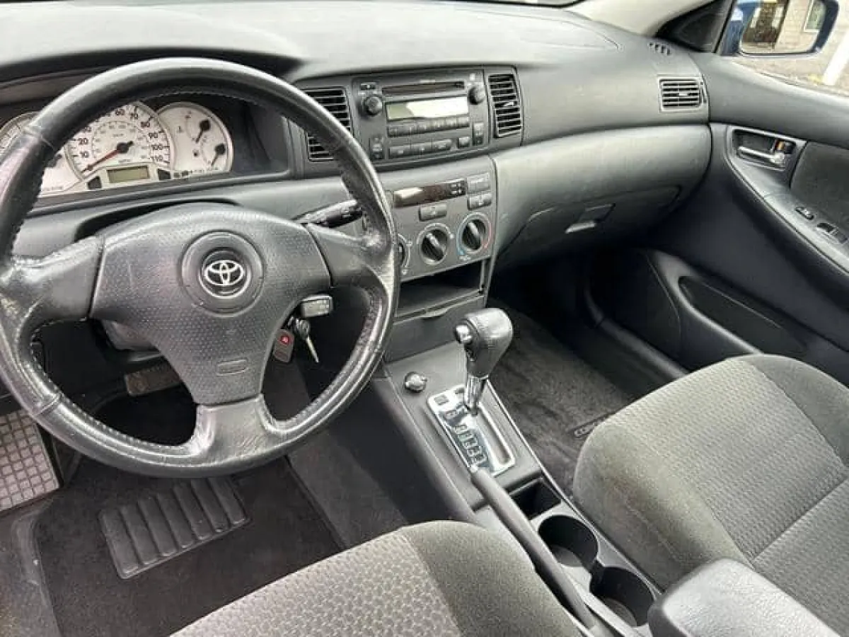 Toyota Corolla S 2005 - Image 10