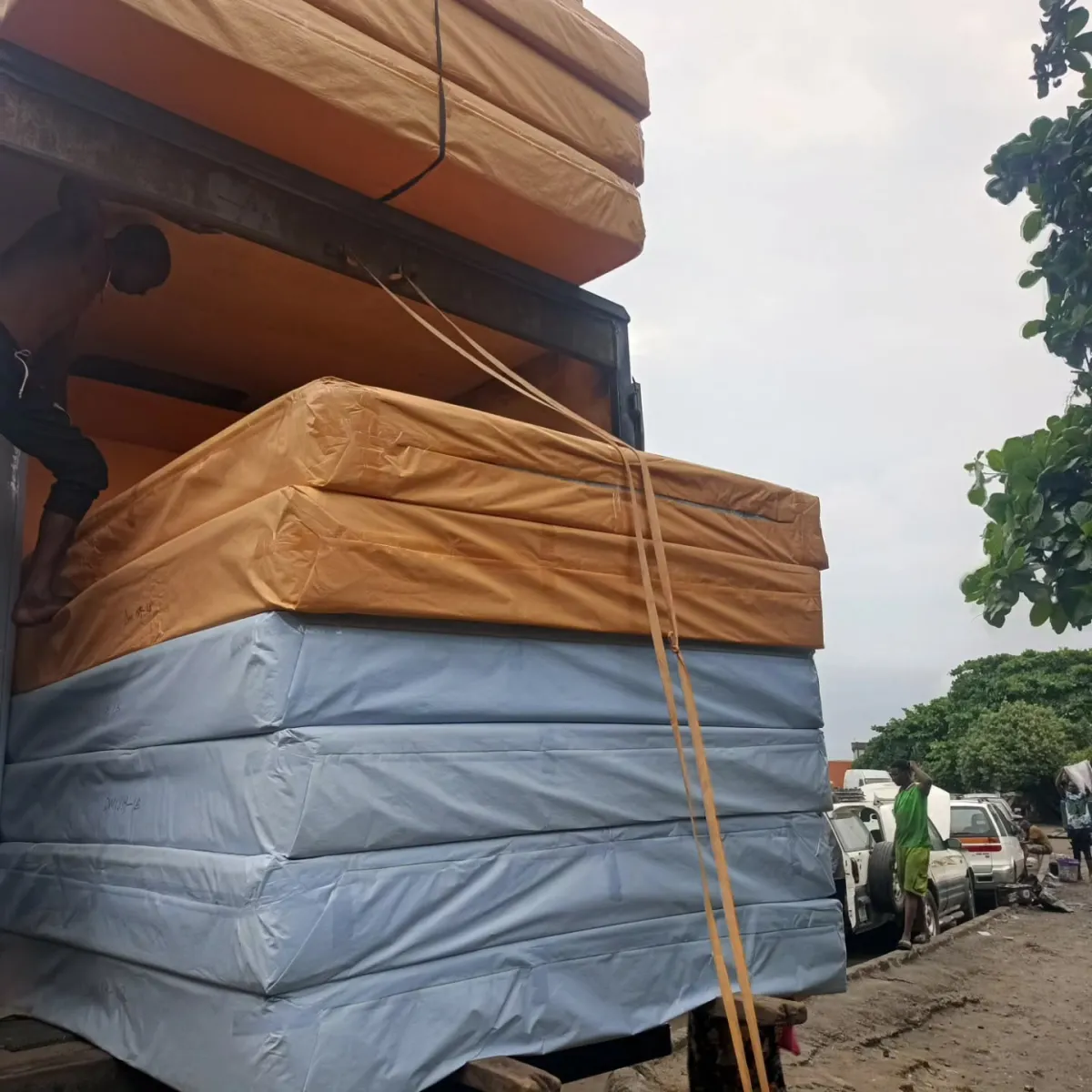 foreign orthopedic mattress - Image 4