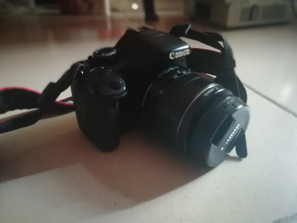 Canon Professional Camera - Image 5