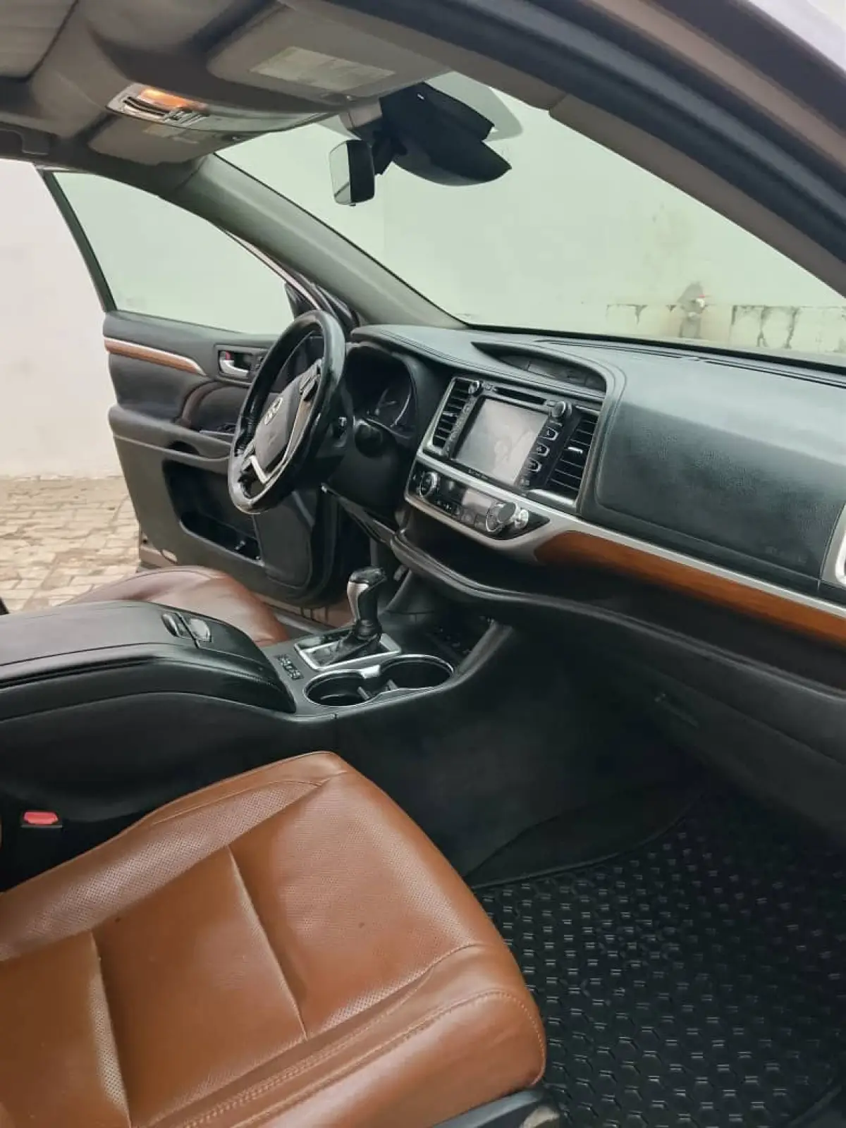 Toyota Highlander - Image 6